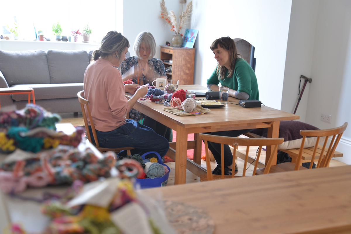 Bronwen Buckeridge working with Whitley Bay residents for Looking and Hooking, ArtHouses 2019